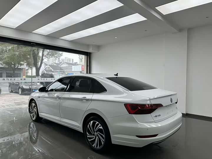 Фото 9 - Volkswagen Sagitar L