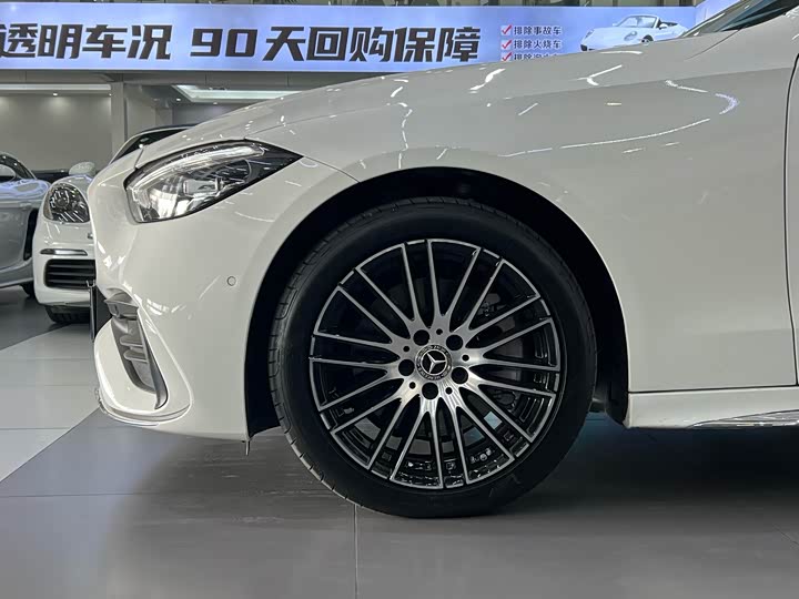 Фото 6 - Mercedes-Benz C-Class