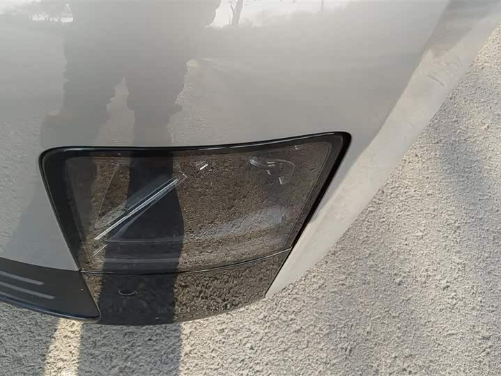 Фото 5 - LiXiang Mega