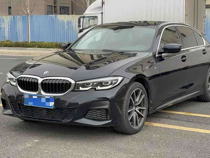 Фото 2 - BMW 3 Series