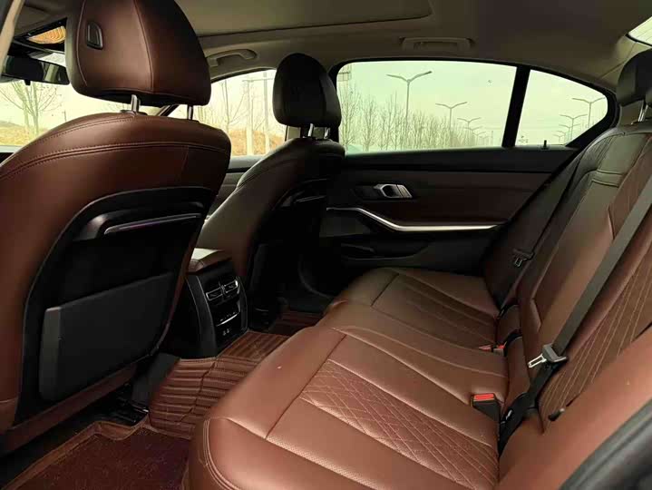 Фото 6 - BMW 3 Series