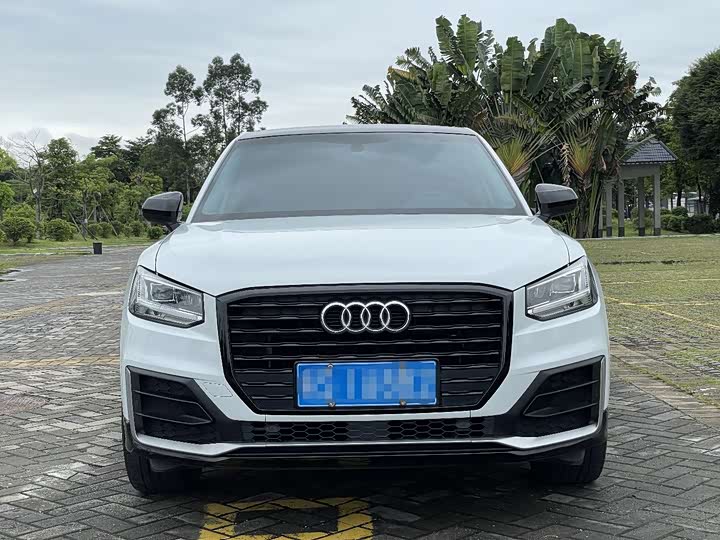Фото 2 - Audi Q2L