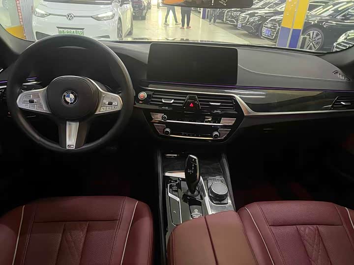 Фото 4 - BMW 5 Series