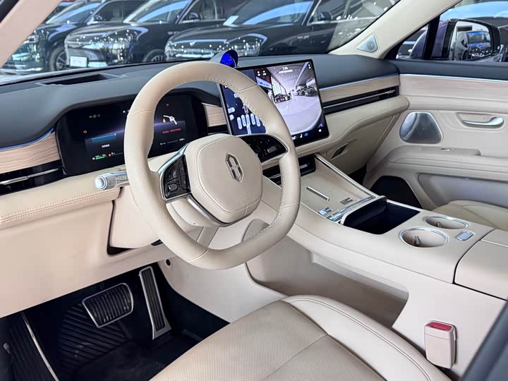 Фото 7 - Aito M5