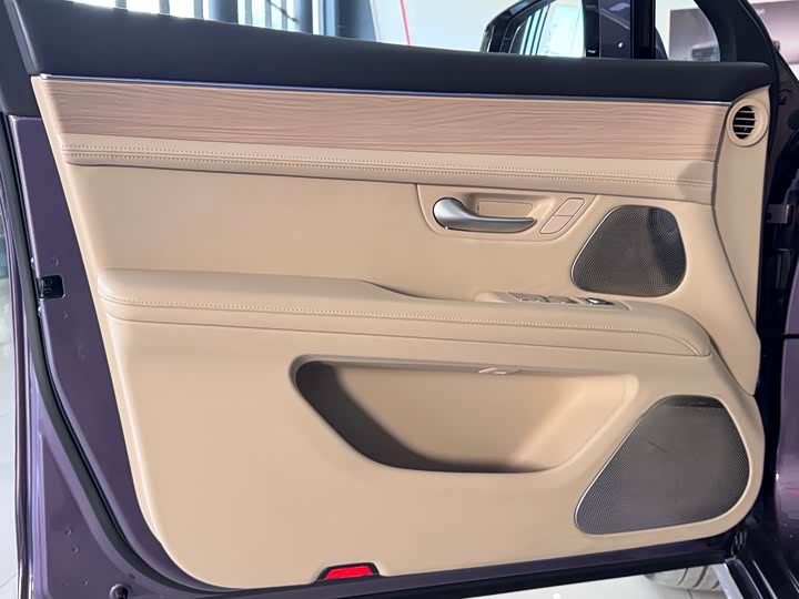 Фото 9 - Aito M5