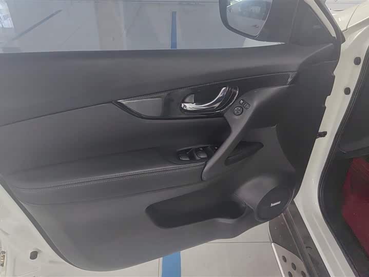 Фото 7 - Nissan X-Trail