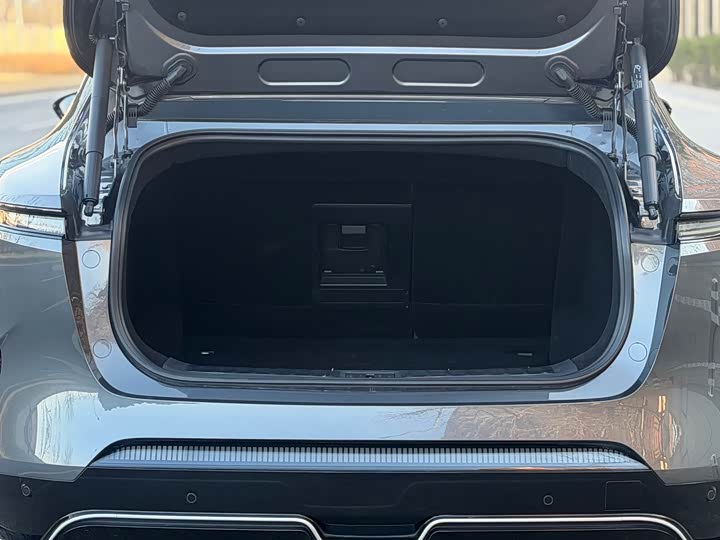 Фото 8 - Avatr 11