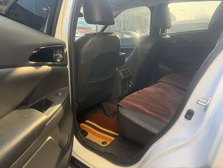 Фото 3 - Mitsubishi Eclipse Cross