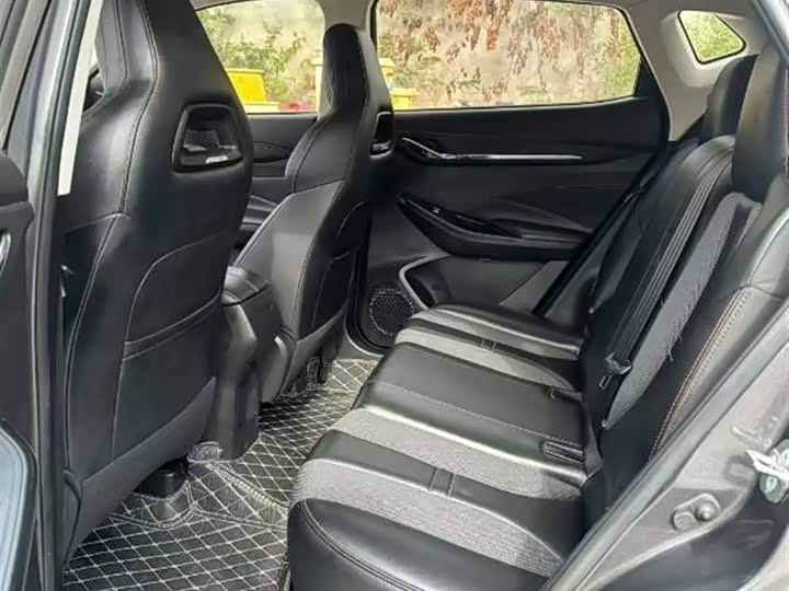 Фото 6 - Changan Oshan X5