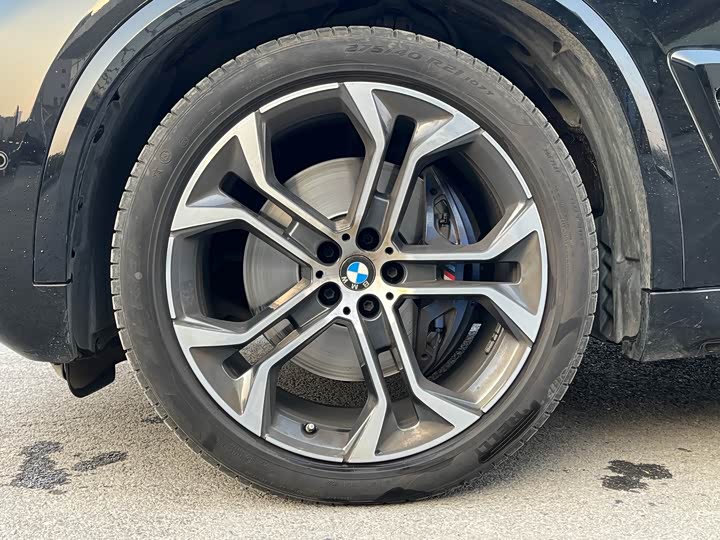 Фото 9 - BMW X5
