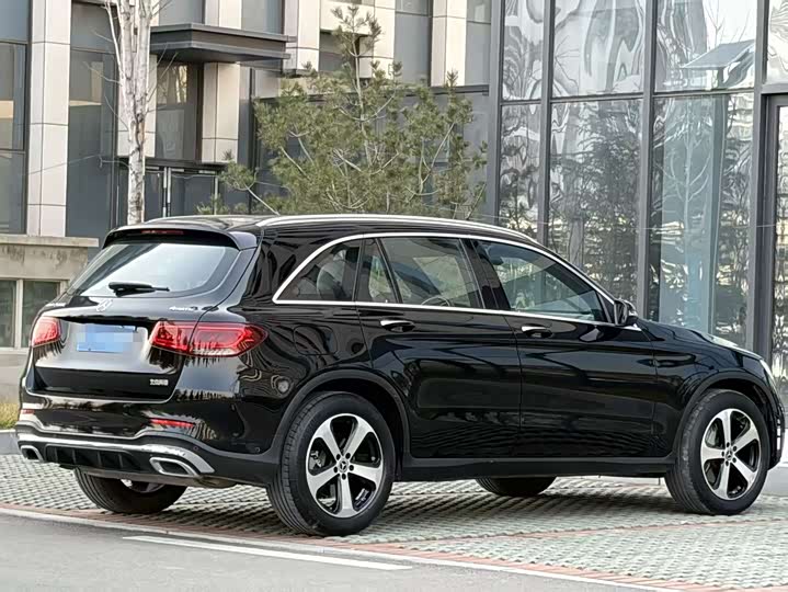 Фото 4 - Mercedes-Benz GLC-Class