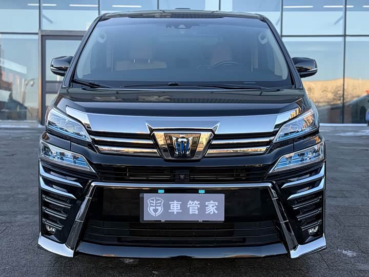 Фото 2 - Toyota Vellfire