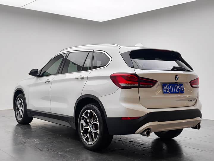 Фото 7 - BMW X1
