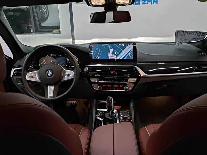 Фото 6 - BMW 5 Series