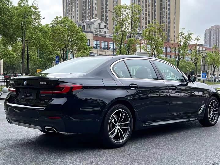 Фото 7 - BMW 5 Series