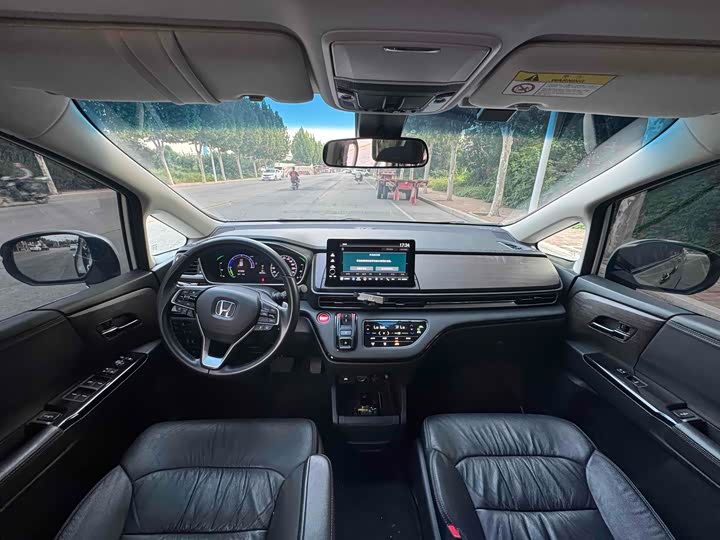 Фото 6 - Honda Odyssey