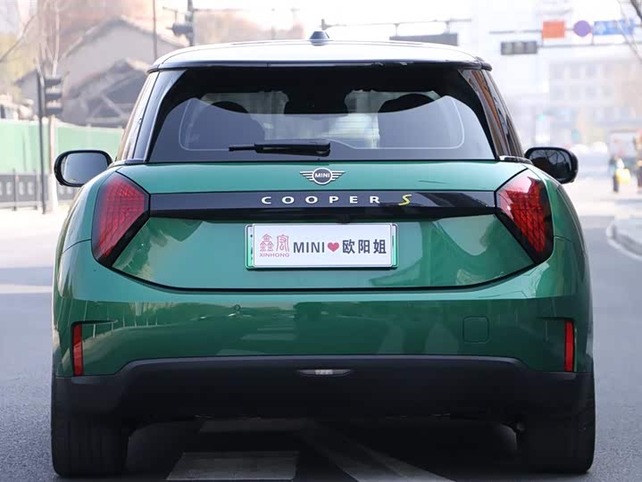 Фото 5 - Mini Cooper