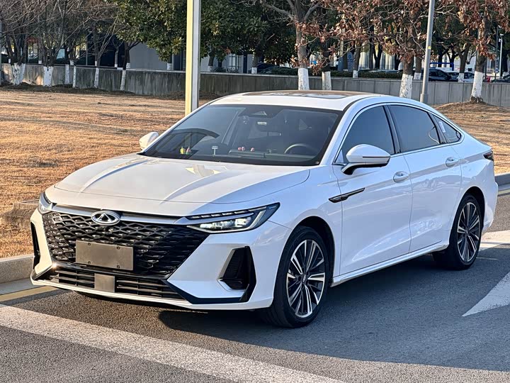 Фото 1 - Chery Arrizo 8