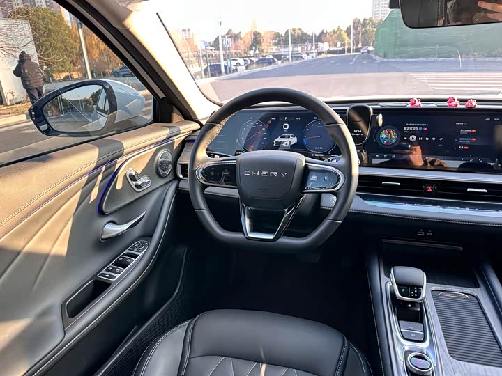 Фото 7 - Chery Arrizo 8