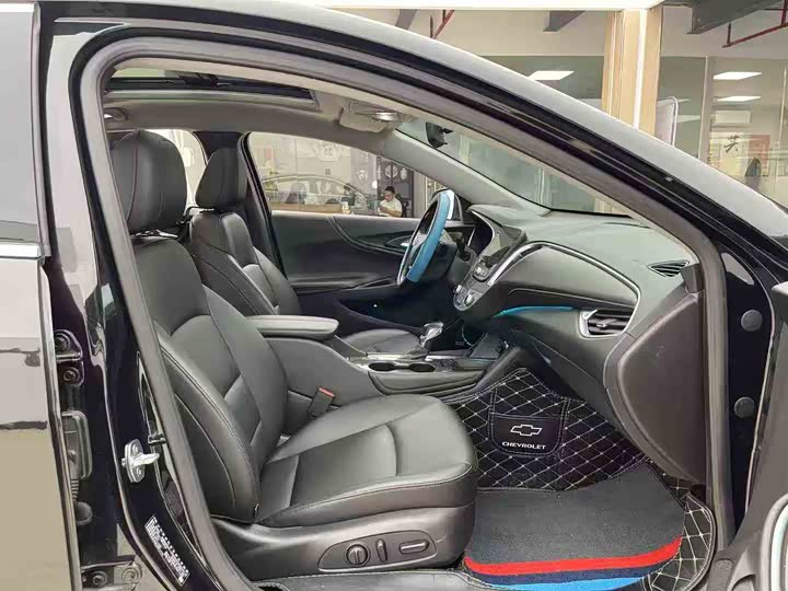 Фото 6 - Chevrolet Malibu XL