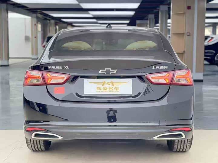 Фото 9 - Chevrolet Malibu XL