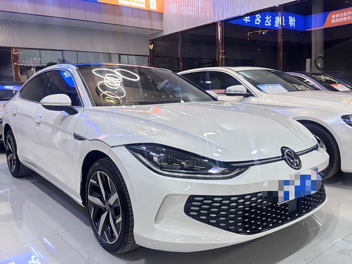 Фото 3 - Volkswagen Lamando L