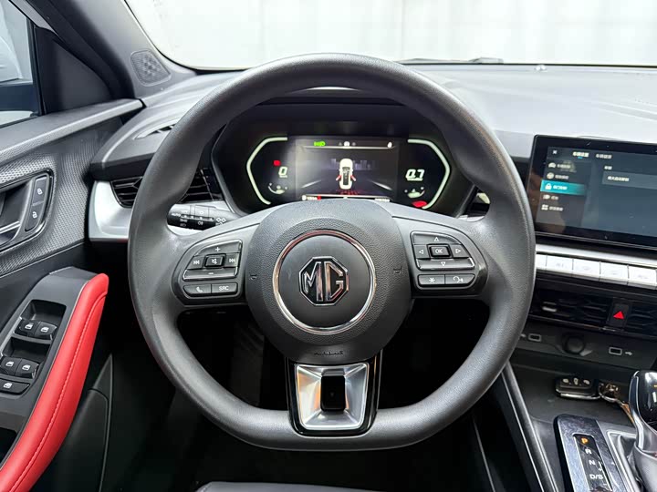 Фото 6 - MG Motor 5