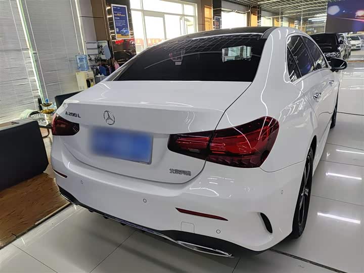 Фото 6 - Mercedes-Benz A-Class
