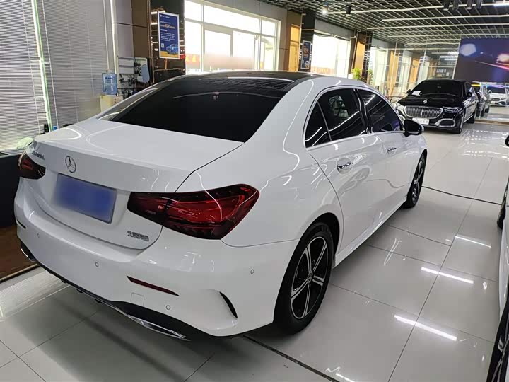 Фото 7 - Mercedes-Benz A-Class