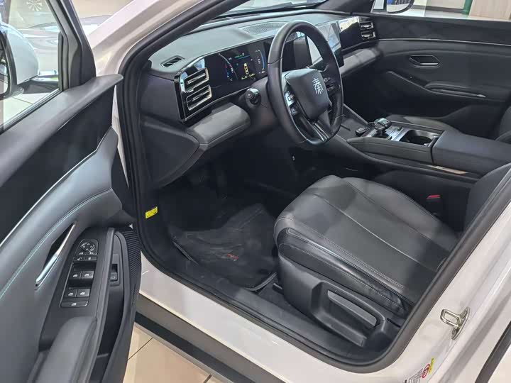 Фото 4 - BYD Qin L