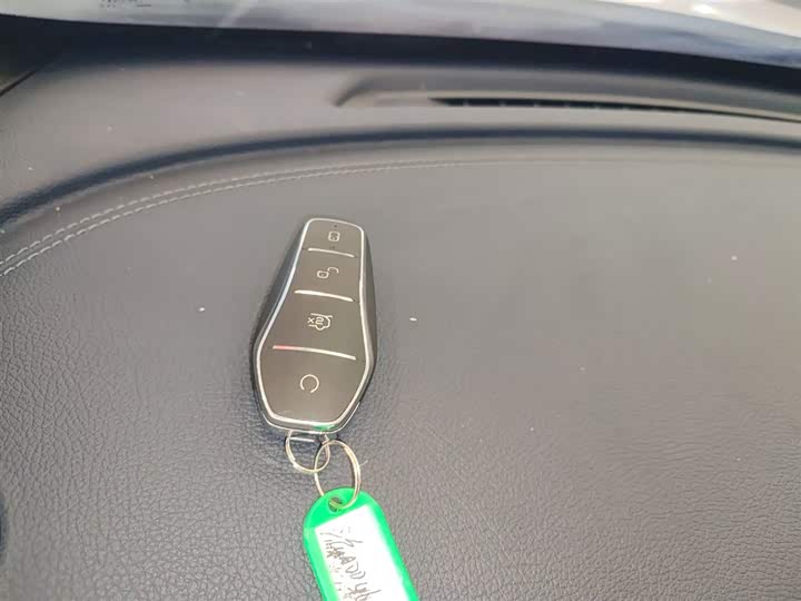 Фото 9 - BYD Qin Plus