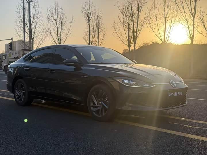 Фото 3 - Volkswagen Lamando L