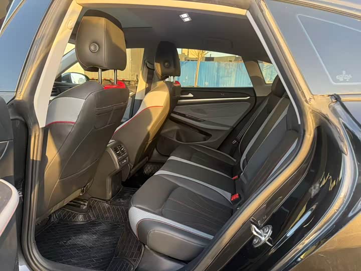 Фото 5 - Volkswagen Lamando L