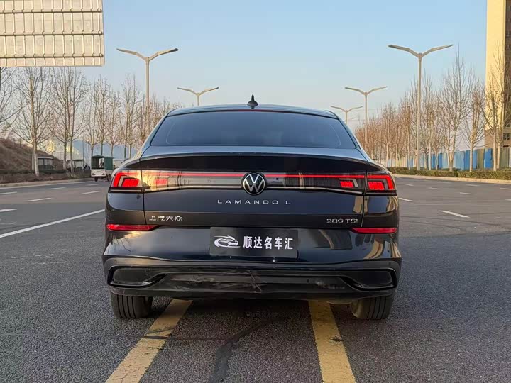 Фото 8 - Volkswagen Lamando L