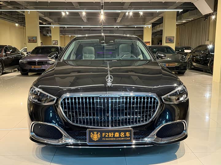 Фото 2 - Mercedes-Benz Maybach S-Class