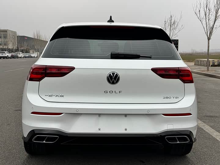 Фото 5 - Volkswagen Golf