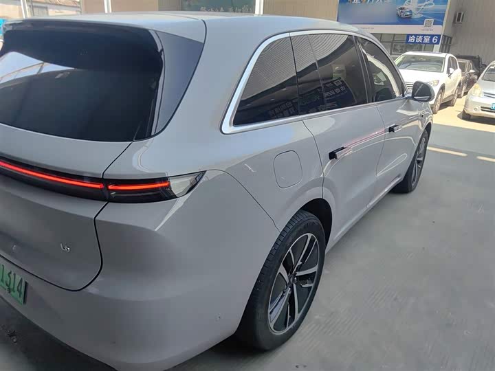 Фото 8 - LiXiang L6