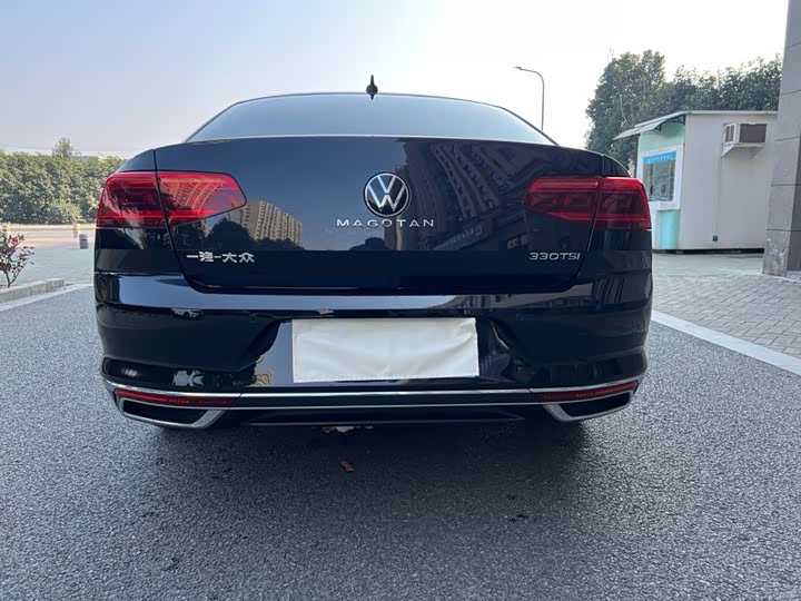 Фото 9 - Volkswagen Magotan