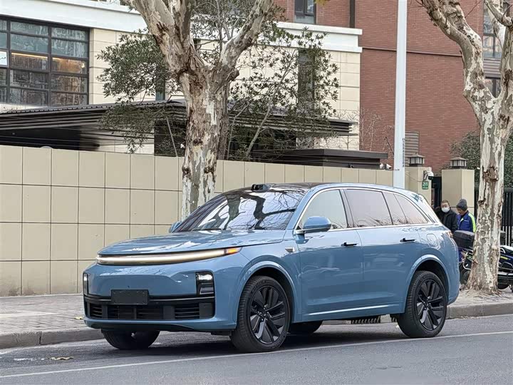 Фото 1 - LiXiang L7