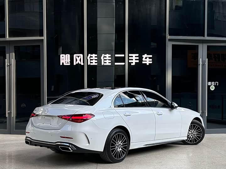 Фото 9 - Mercedes-Benz C-Class