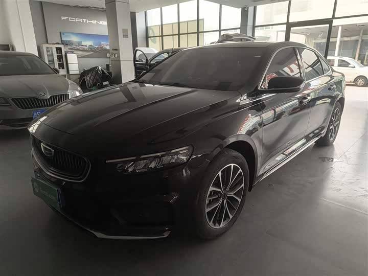 Фото 1 - Geely Preface