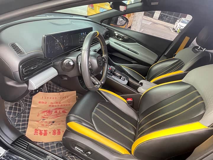 Фото 6 - GAC Trumpchi Empow R