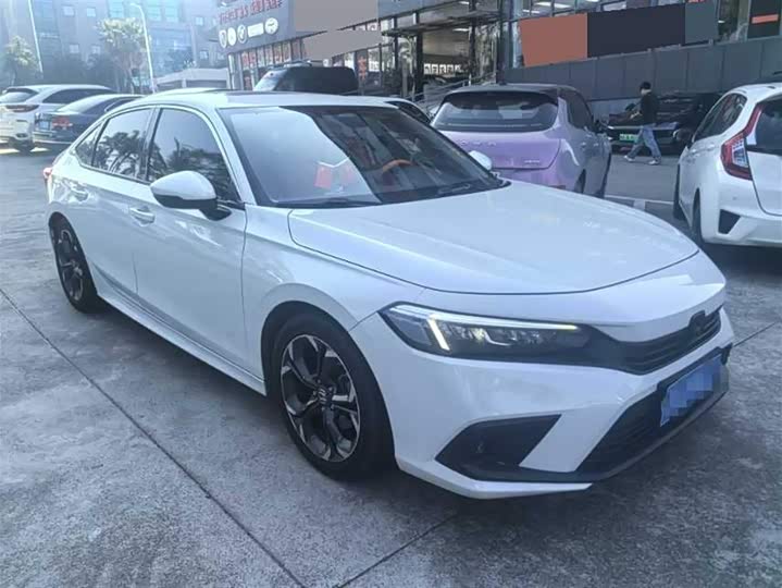 Фото 2 - Honda Civic