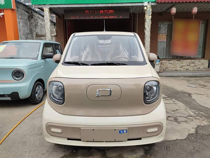 Фото 3 - Bestune Pony