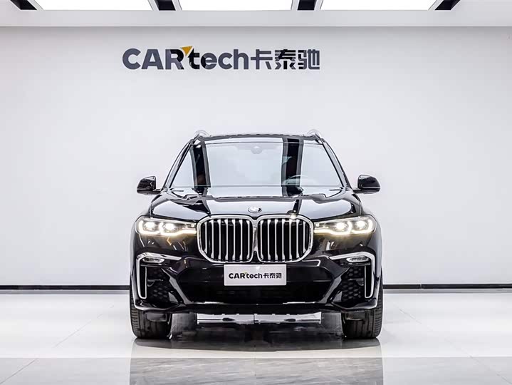 Фото 2 - BMW X7