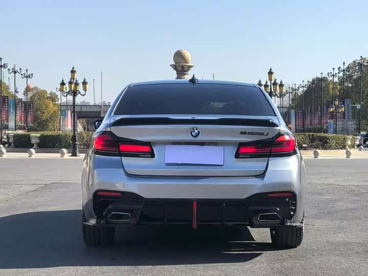 Фото 8 - BMW 5 Series