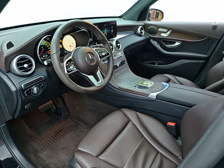Фото 5 - Mercedes-Benz GLC-Class