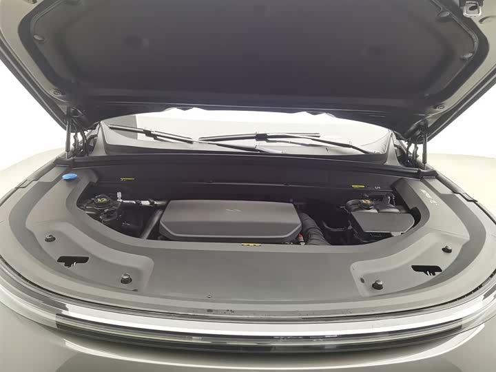 Фото 6 - LiXiang L9