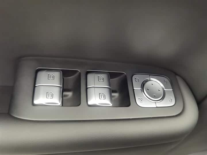 Фото 9 - LiXiang L9