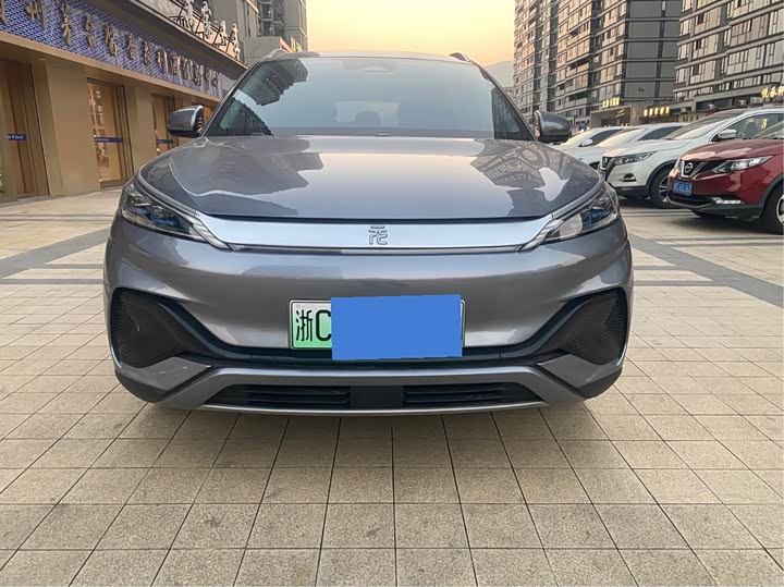 Фото 2 - BYD Yuan Plus